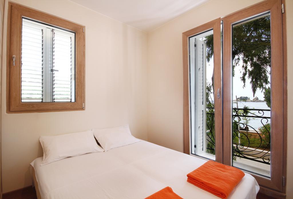Apartments Dangubic Petrovac Exterior photo
